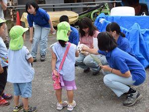 高山幼稚園とのふれあい動物園