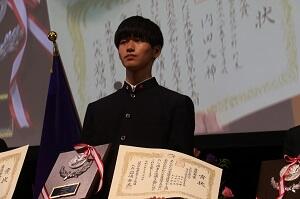 平板測量競技　代表　環境工学科３年　金子君