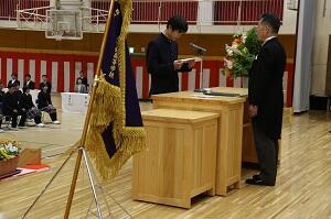 入学性代表宣誓