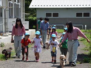 ふれあい動物園